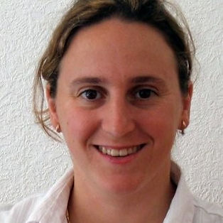 Dr Maria Dominguez